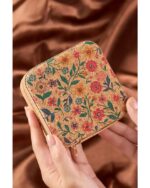 Camel Retro Floral Print Portable Square Jewelry Storage Box – Travel Organizer for Rings, Necklaces, Earrings & Pendants - Image 4