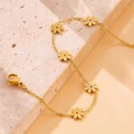 Stainless Steel Golden Daisy Bracelet for Women – Trendy Non-Fading Flower Hand Chain Jewelry Gift - Image 2