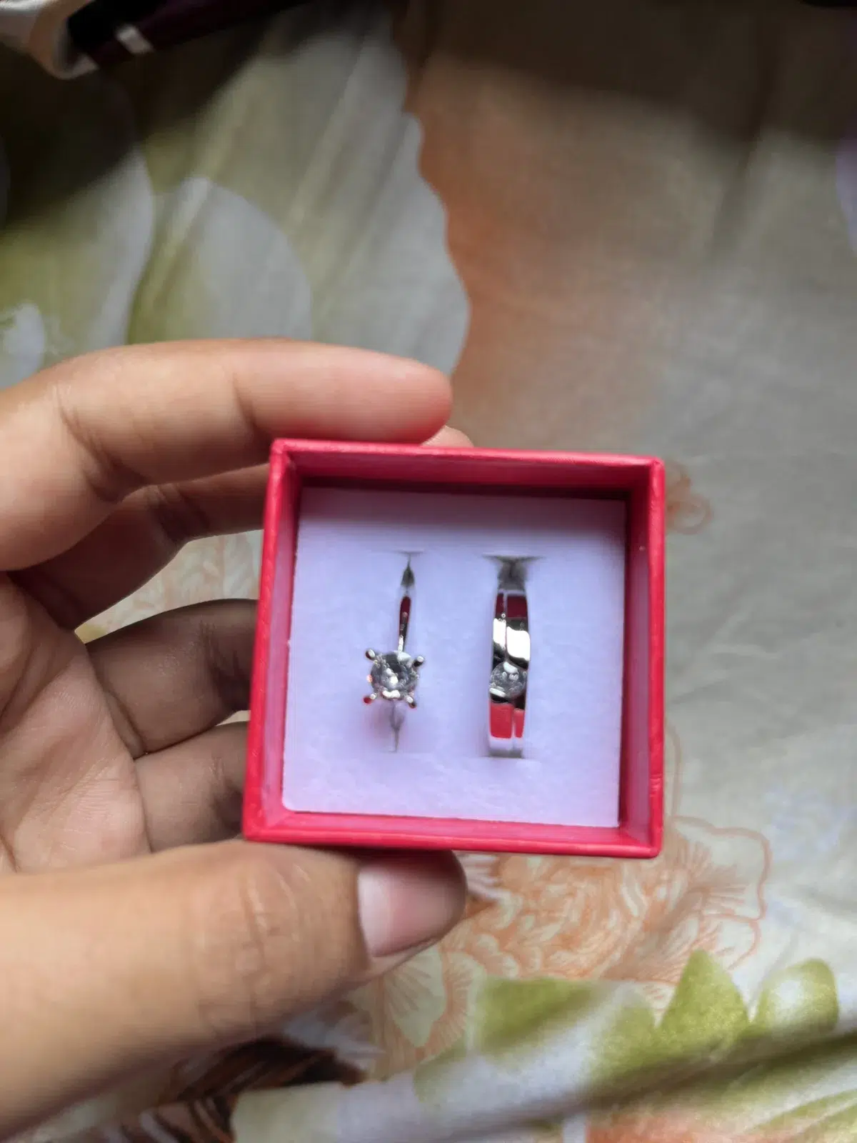 Zircon Stone Couple Ring Set with Gift Box – Elegant Matching Rings for Couples - Image 3
