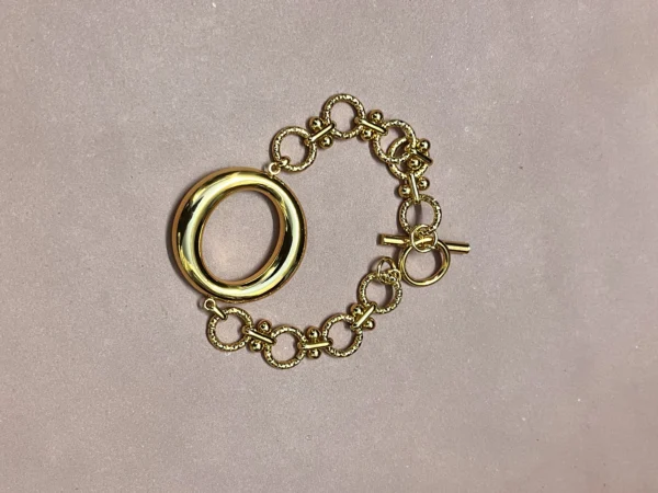 Stainless Steel Gold-Plated Single Circle Bracelet for Women