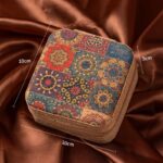 Camel Retro Floral Print Portable Square Jewelry Storage Box – Travel Organizer for Rings, Necklaces, Earrings & Pendants - Image 6